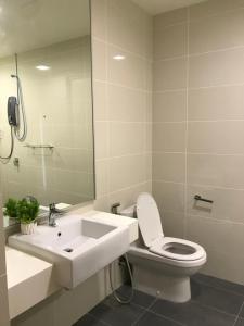 Mosaic Souhtkey Highfloor 2BR 2-6pax 5mins JBCIQ&Sentosa