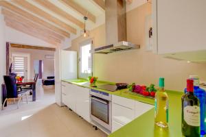 Ca la Tia Joanaina by Sealand Villas