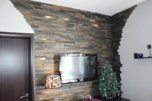 Lila Apartman u Kraljevim Čardacima