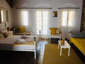 Vareladiko studios Leros Greece