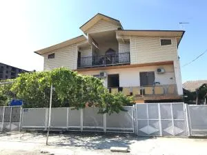 Guesthouse U MARITSY - Achʼadara