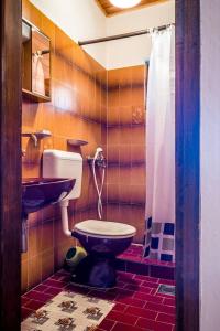 Vacation house near sea & beaches with HEATED POOL & BBQ