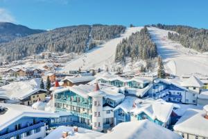 4 star hotel Schlosshotel Lacknerhof Flachau Austria