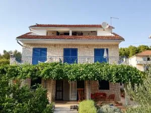 Apartmani Pavičić-Ivelja - Rudina