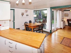 6 person holiday home in Tarm-By Traum