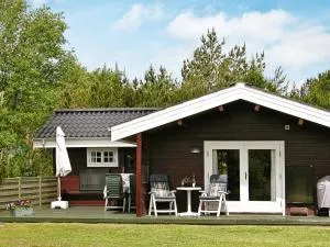 Three-Bedroom Holiday home in Ålbæk 48 - Ålbæk