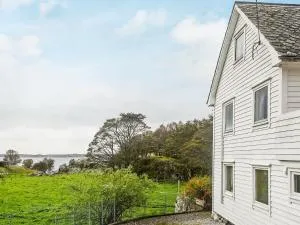 Holiday home FINNÅS - Espevær