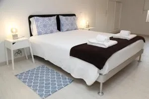 20 da Vila - Apartment With Mezzanine With Panoramic Terrace - 圣巴托洛梅乌迪梅西尼什