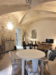 Appartements Arles Rental-Cote Forum. : photos des chambres