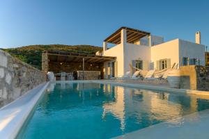 ANTIPAROS VILLA DREAM Antiparos Greece