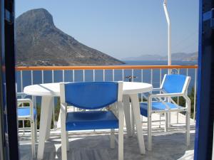 One-Bedroom Apartment with Panoramic Sea View