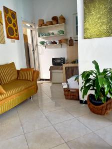 Kalandra Guest House