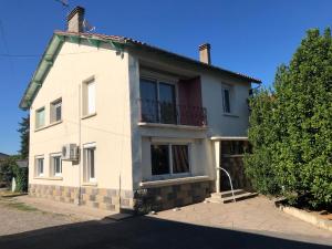 Appartements Location Bouzon a Issoire : photos des chambres