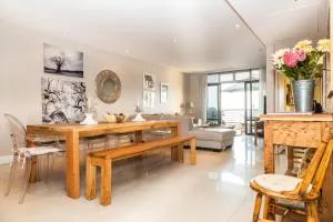 Luxury Ocean View 2 Bed Apartment 259 Eden on the Bay, Blouberg, Cape Town - Big Bay