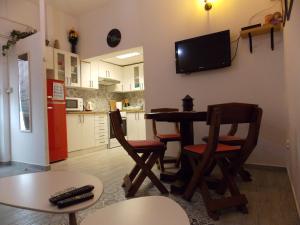 Apartment with private garden, hot tub, WiFi, SAT TV, Klima, near beach
