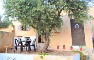 Our Villas Pine Cottage - HQ Budget Stay - Wonderful horizon view of Jerash