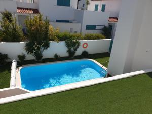 L&A Villa with Private heated Pool in Prainha