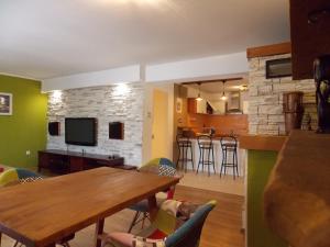 Apartment with private pool