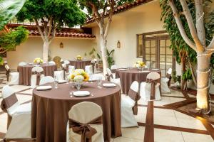 Clocktower Inn Ventura