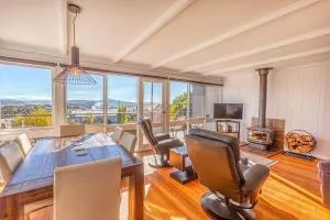 Mimosa Holiday House - St Helens