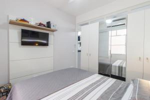 STUDIO ACONCHEGANTE à 3 min da praia de copa!