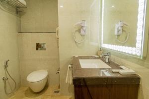 Sobit Sarovar Portico