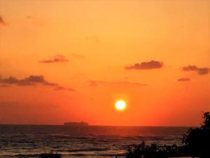 Beachside Sea of Toya Yomitan