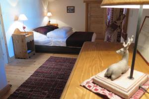 Appartements Les Chalets du Chaberton, Pied de pistes et Spa : photos des chambres