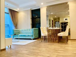 LuxHomes Saigon - Vinhomes Central Park