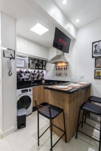 STUDIO ACONCHEGANTE à 3 min da praia de copa!