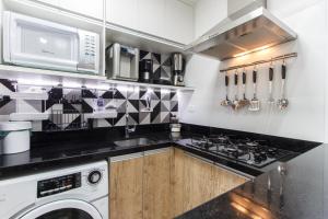 STUDIO ACONCHEGANTE à 3 min da praia de copa!