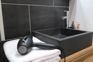 Appartements BEAUTIFUL DAY RUEIL - 1 chambre - 4 Pers - Wifi : photos des chambres