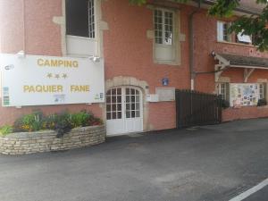 Campings Camping Du Paquier Fane : photos des chambres