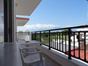 Socrates Apartments Olympos Greece
