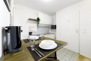 Appartements ****Jungle Chic/Aeroport CDG Paris/Parc Asterix/Parc des Expositions/Paris**** : photos des chambres