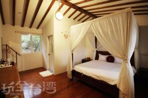 SunRise 23.5N B&B