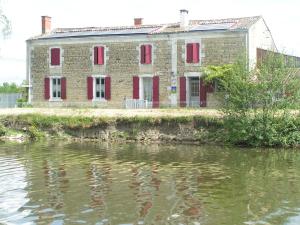 Maisons d'hotes Au Bord de Sevre : photos des chambres