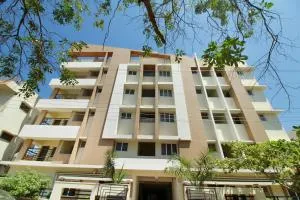 Viswa Service Apartment - 丁迪古尔