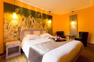 Hotels Logis Hotel Restaurant Le Fruitier : photos des chambres