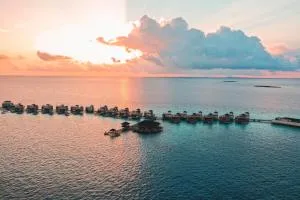 Angsana Velavaru In-Ocean Villas - All-Inclusive SELECT, Book Now & Enjoy 10 - 20 percent off Seaplane Transfer for Stays in 2025 - Gaadhiffushi