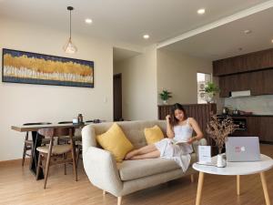 BunHomestay SPACIOUS 4 Bedroom CITY&SEA View 1 min walk to SEA