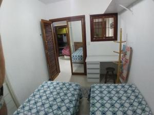 Edícula com Piscina