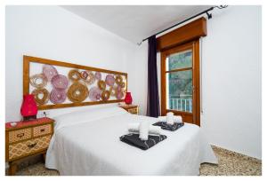 la Granadella paradis Home