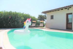 Villa vista mare con piscina img3