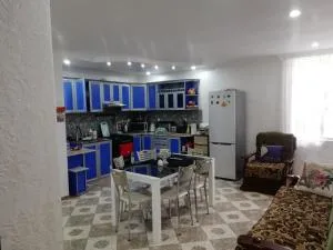 NAZITI HOUSE - P'eria