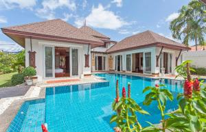 Thai style villa with very beautiful private pool