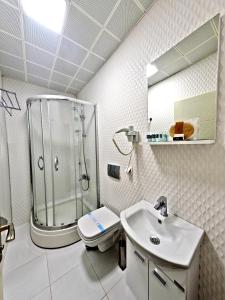 Standard Twin Room room in Nusretbey Hotel