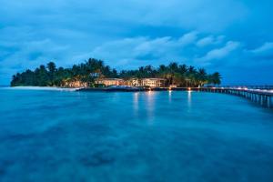 Gaafu Alifu Atoll Meradhoo Island, 17100, Maldives.