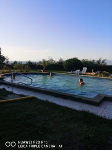 Sejours chez l'habitant La Garde Chambres d'hotes : photos des chambres