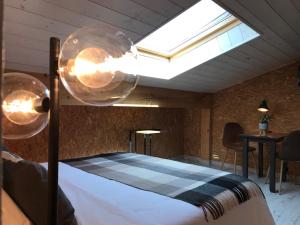 Hotels HOSTELLERIE DES BICHONNIERES : photos des chambres